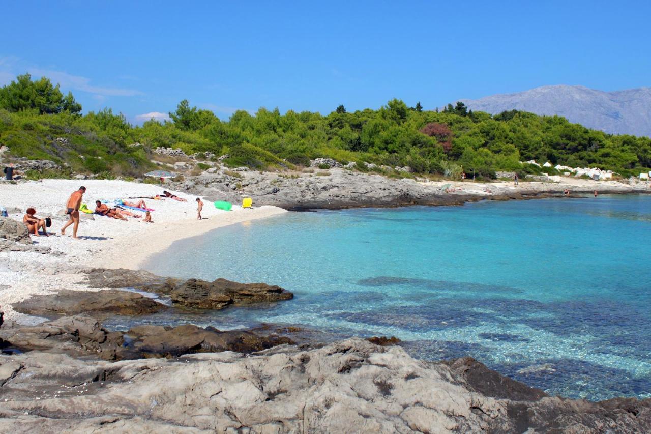 Apartments By The Sea Sumartin, Brac - 11658 Esterno foto