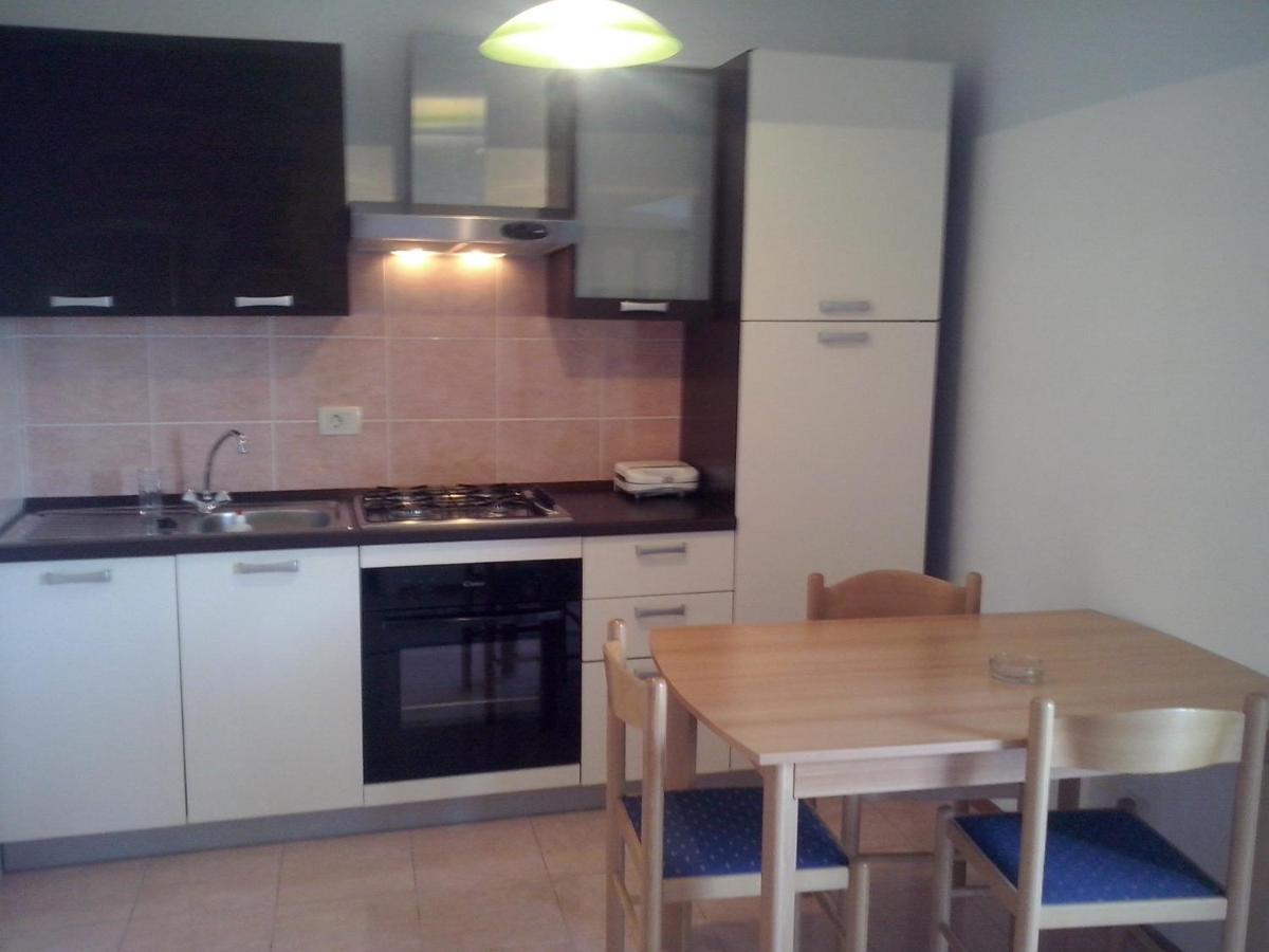 Apartments By The Sea Sumartin, Brac - 11658 Esterno foto